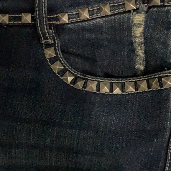 Distressed Seven 7 Jeans - Picture 6 of 9